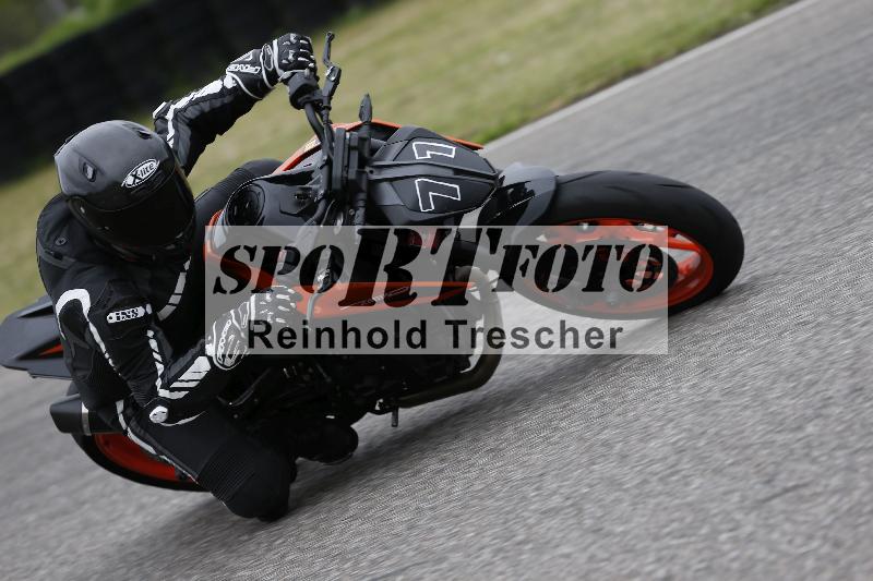 /Archiv-2025/08 20.04.2025 Speer Racing ADR/Gruppe gelb/71